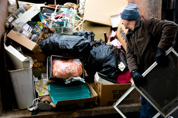 Best Garage Cleanout  in Sunnyside, WA